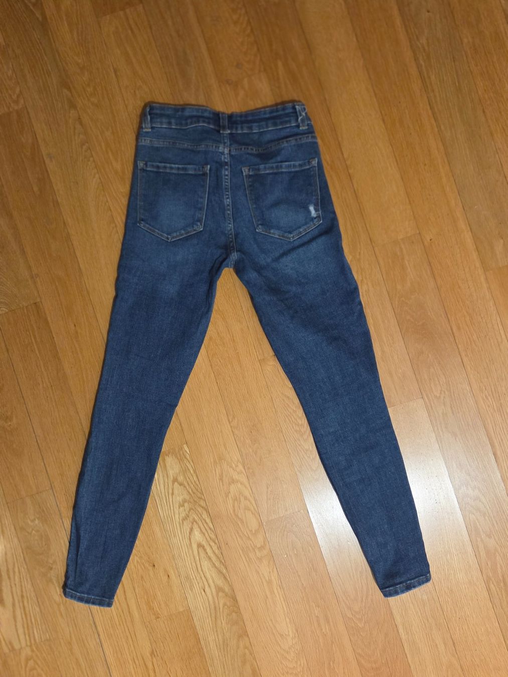 Jeans: High Waist Jeanshose mit Elastn Denim Gr.36 – Usato da Sachseln venduto da dz1979dz 2