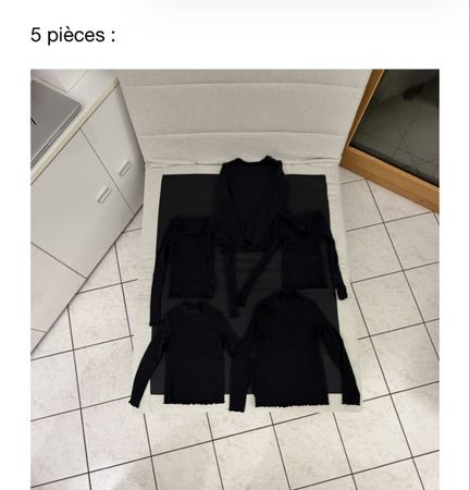 Lot de 5 hauts noirs manches longues noirs filles 10 ans .