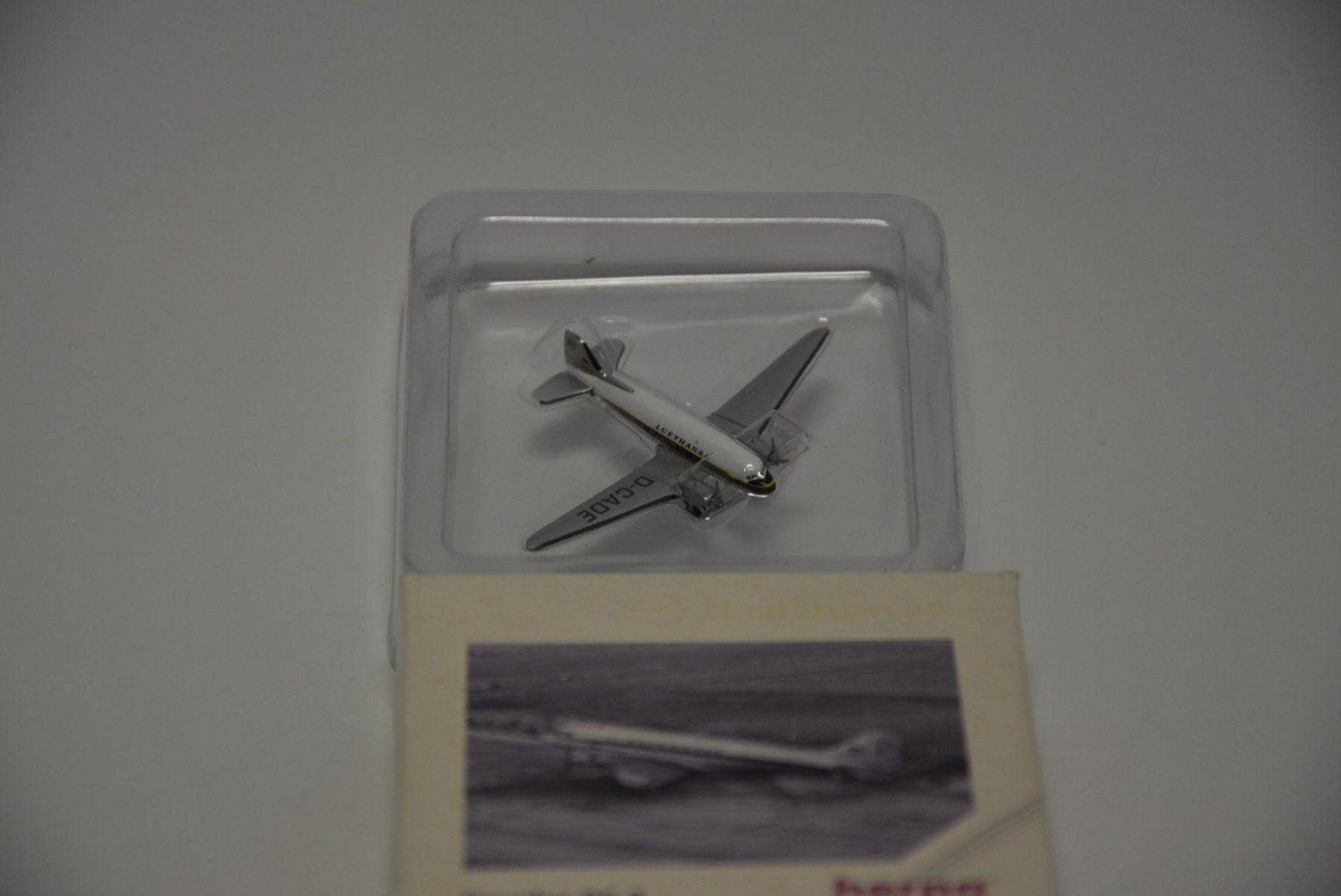Herpa Kit di modellismo & Modellini statici: Douglas DC-3 5167  Lufthansa ,1:500 – Nuovo e nell'imballaggio originale da Goldach venduto da Feivel9 1