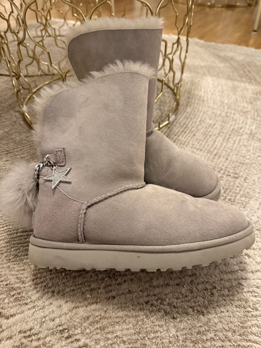 Ugg Damenschuhe: UGG Grau 38 – Gebraucht aus Zug von katarinajj