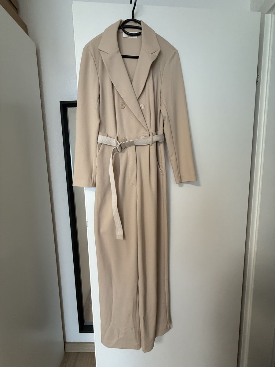 Jumpsuits: ABOUT YOU Jumpsuit beige Gr. 36 – Neu (gemäss Beschreibung) aus Frauenfeld von sharonhabrik