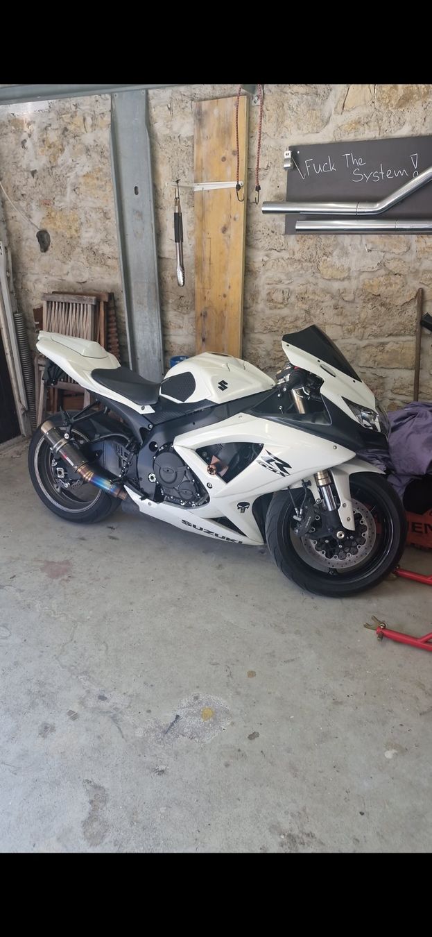 Suzuki Strasse: Suzuki GSX-R 600 K9 – Gebraucht aus Reinach BL von sch_r8cb 4