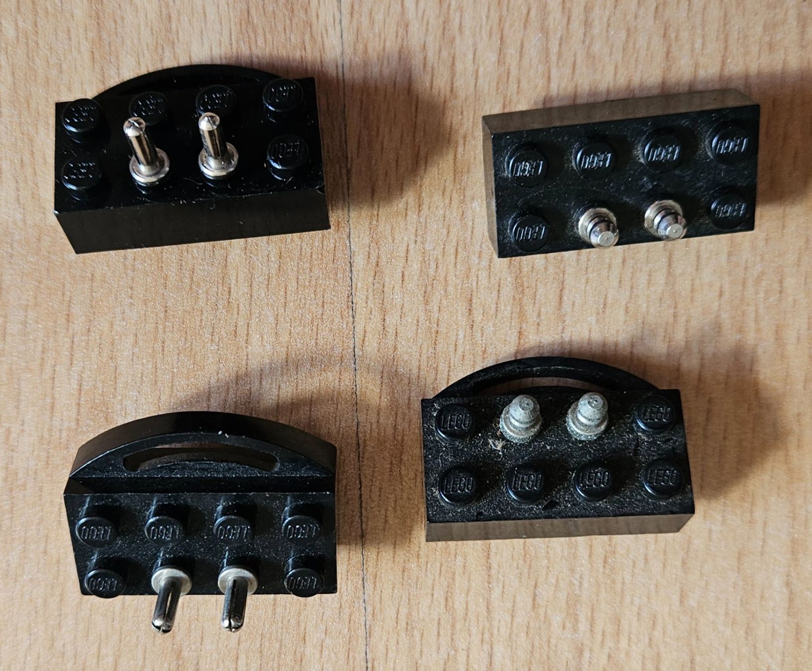 Lego Jouets: Lego Eisenbahn 12V - 4 Stromabnehmer – D'occasion à Hedingen par Cloudhopper7 2