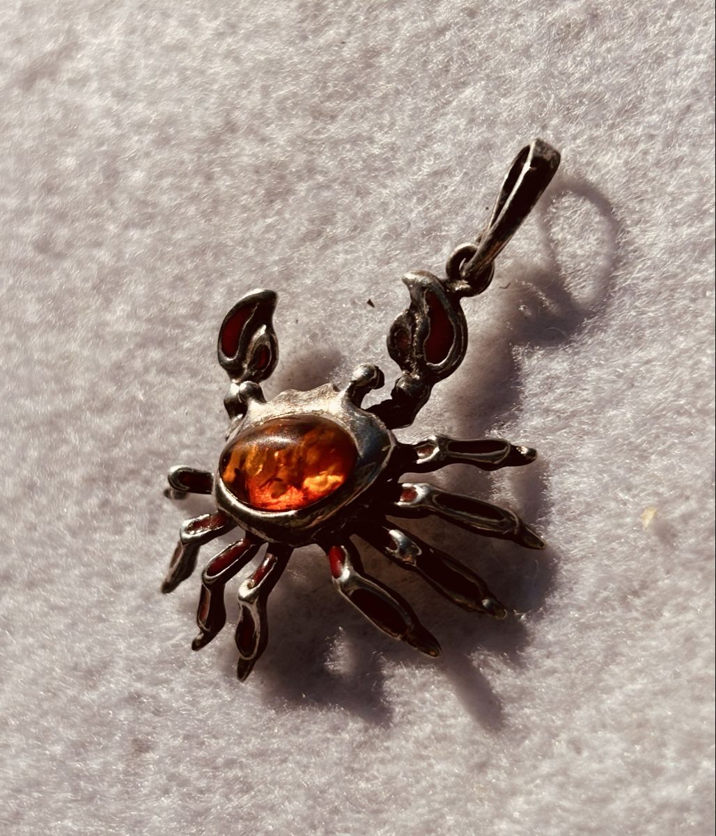 Pendentifs: Pendentif crabe  – Neuf (Voir description) à Suscévaz par ade_t8x2 2