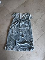 Kleid Odd Molly Grösse 1 hellgrau Samt mit Druck