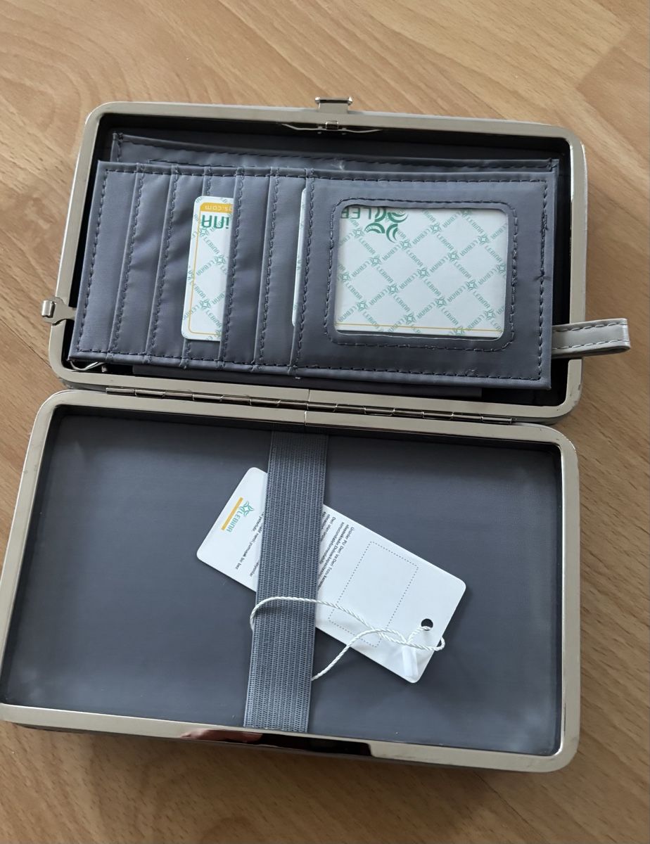 Portemonnaie: Portemonnaie  – Neu und originalverpackt aus Bern von ela_hz6w 1