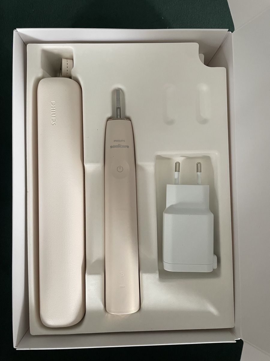 Philips Sonicare Soins dentaires: Philips Sonicare 9900 DiamondClean Prestige – D'occasion à Balgach par mil_lzt5 2