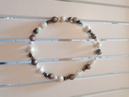 Elegante Halskette, handgefertigt, Top Zustand!
