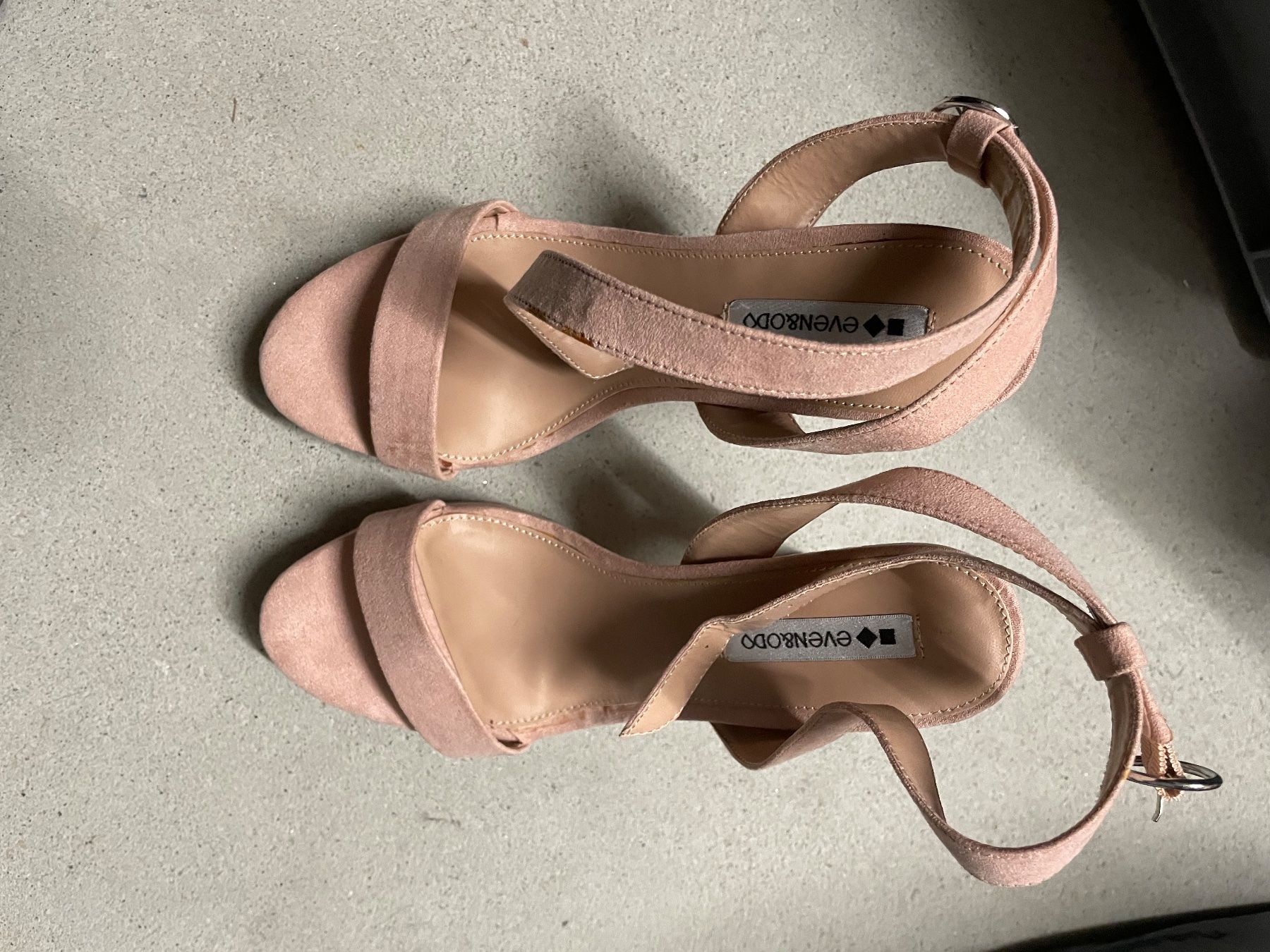 Damenschuhe: Schuhe Rosa – Neu (gemäss Beschreibung) aus Embrach von mel20