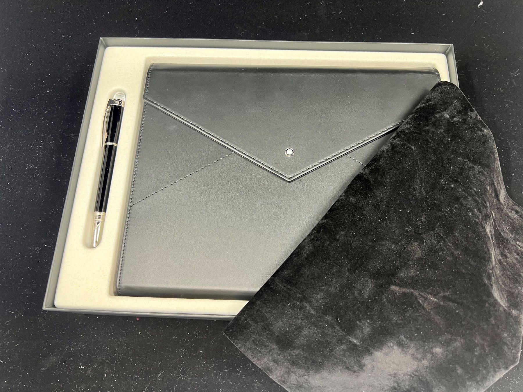 Montblanc Blocchi: Mont Blanc Augmented Paper – Nuovo e nell'imballaggio originale da Sion venduto da ROBY_ROBY_ROBY 2