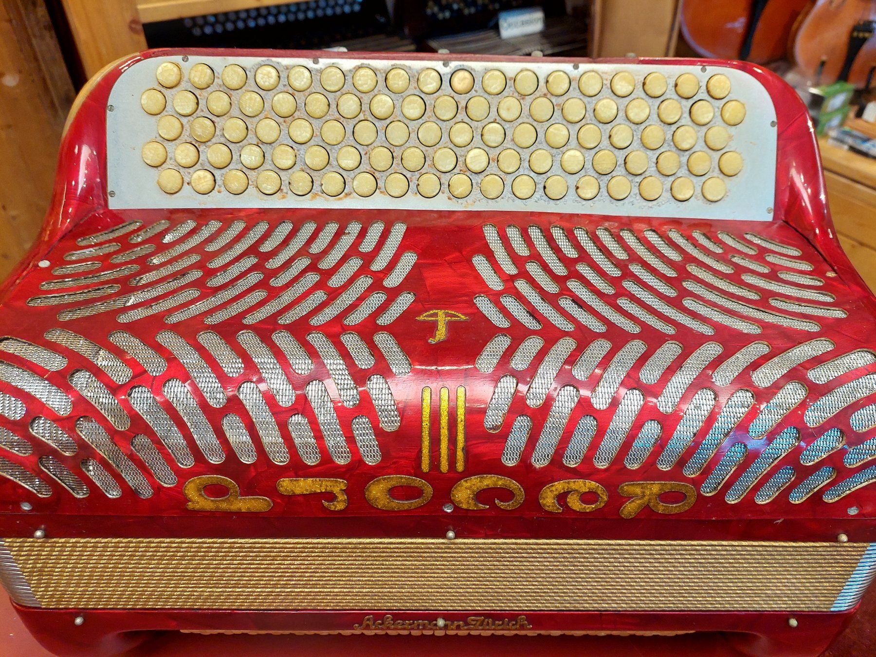 Record Musikinstrumente: Schweizer Record Handorgel 4 chörig – Gebraucht aus Davos-Platz von musikhauskollegger 8