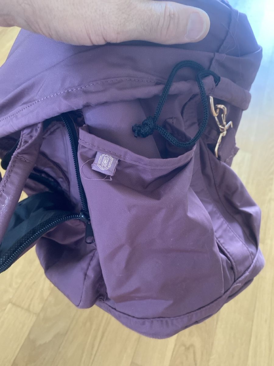 Sacs: Neue ESKADRON Pferdebox Tragetasche   – Neuf (Voir description) à Schmerikon par SwissKFO 3