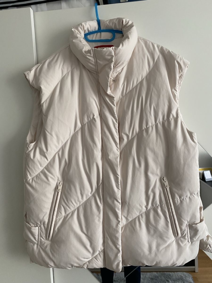 Esprit Gilet & Giacche senza maniche: Wattierte Winterweste, Beige, Grösse L – Nuovo (secondo la descrizione) da Zürich venduto da vreni1973