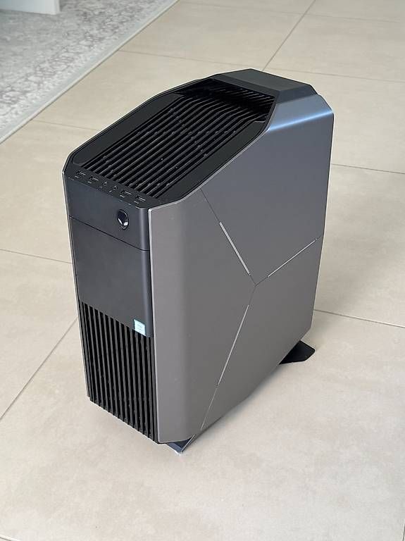 PC: Alienware Aurora Gaming PC  i7 / GTX 1080 / 32GB RAM – Usato da Neuhausen am Rheinfall venduto da aleksandar.venco