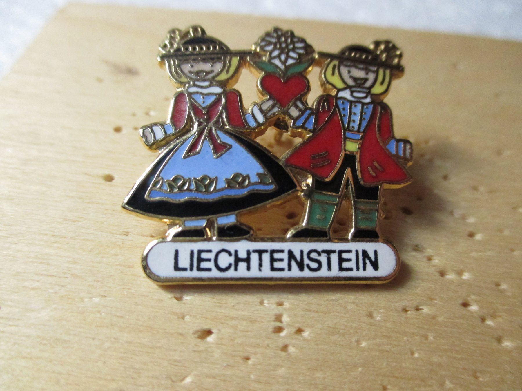 Plaketten & Abzeichen: Liechtenstein FL Pin – Neu (gemäss Beschreibung) aus Felsberg von sanwill