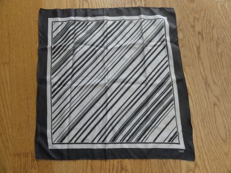 Foulard, neu!