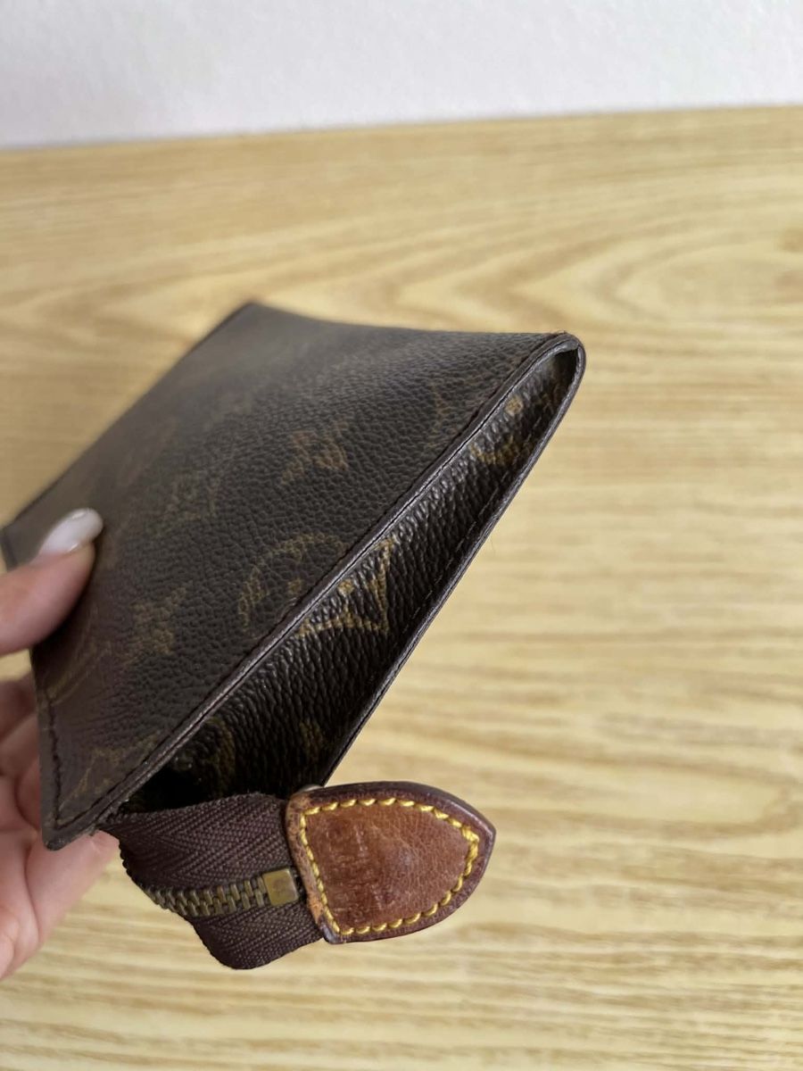 Louis Vuitton Borse: Ab 1 fr, Louis Vuitton toiletry pouch pm – Usato da Widnau venduto da Pukpan_99 4