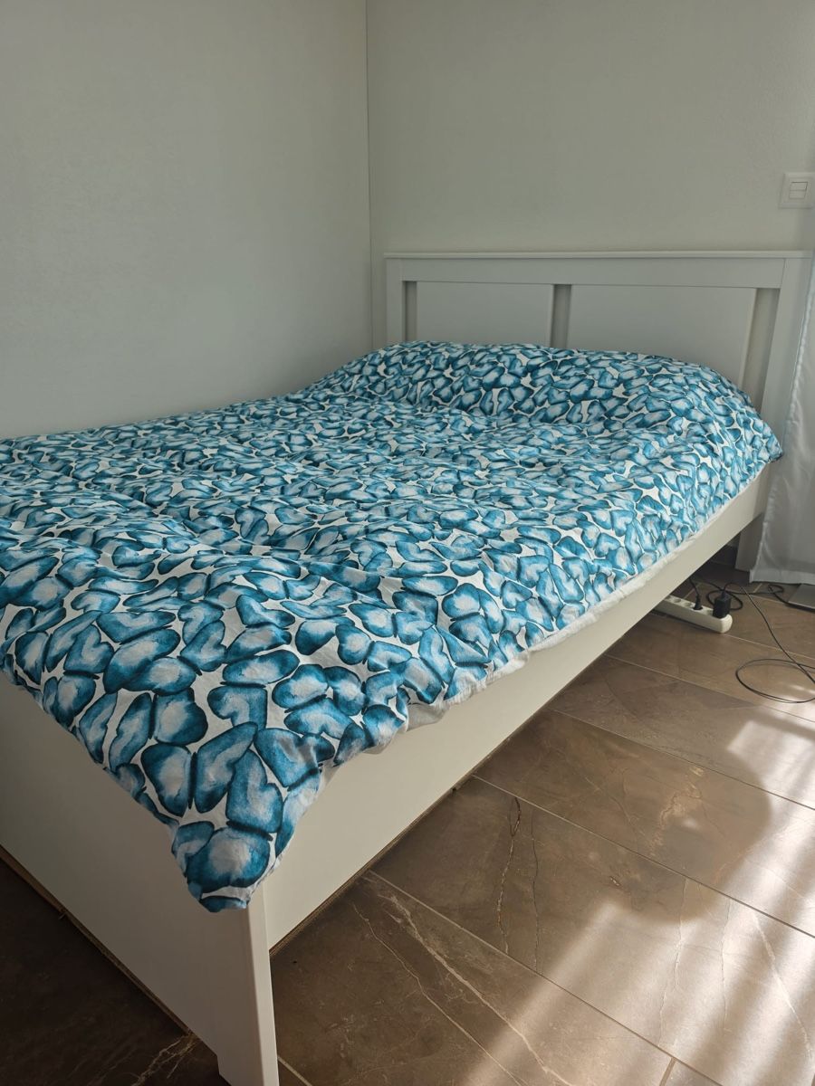 Letti: 140x200 Bed and Matress – Usato da Zürich venduto da Blacarlo 1