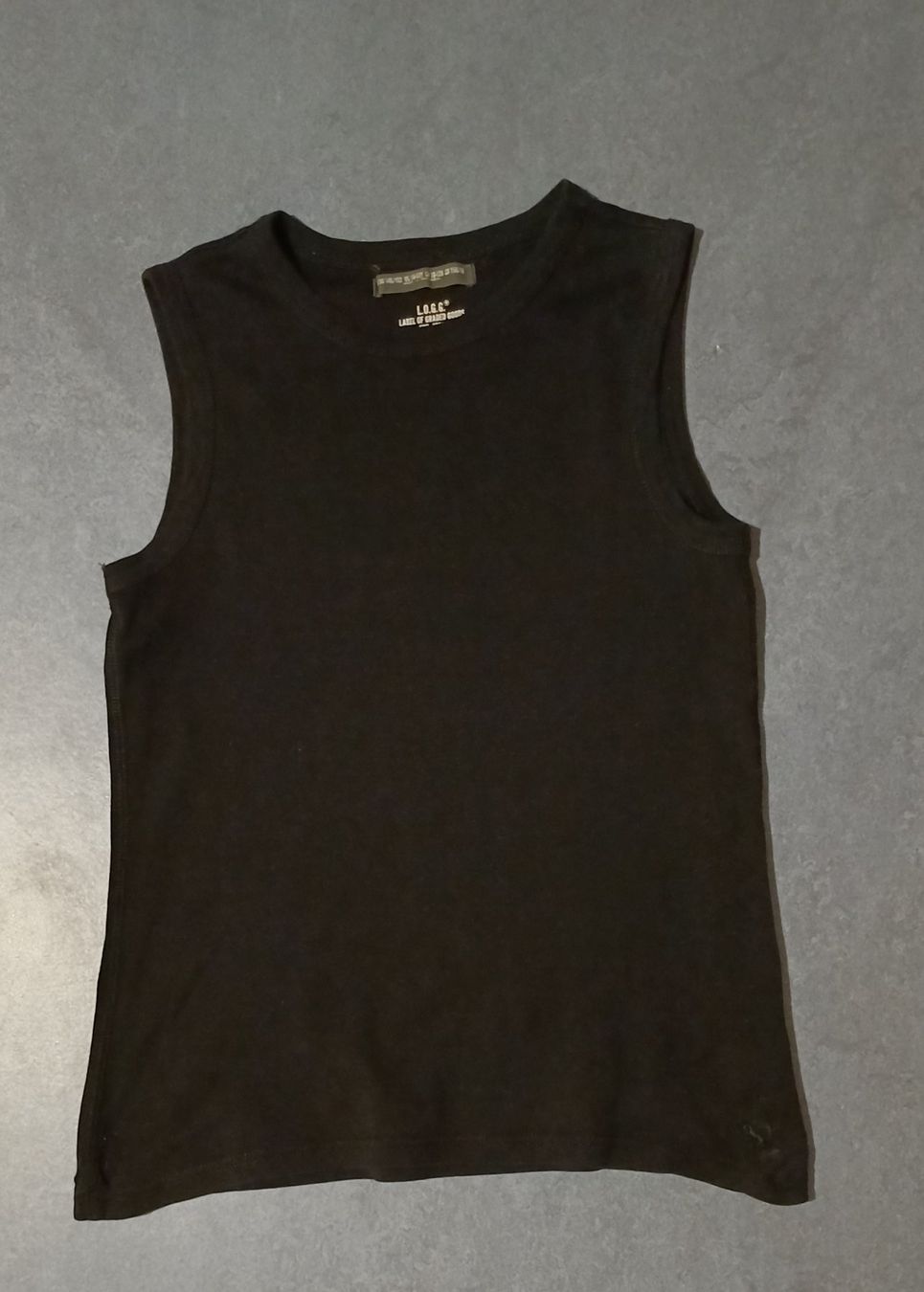 H&M Hemden, T-Shirts & Polos: Shirt ärmellos Gr. 146/152 schwarz – Gebraucht aus Entlebuch von Waldschratt65 1