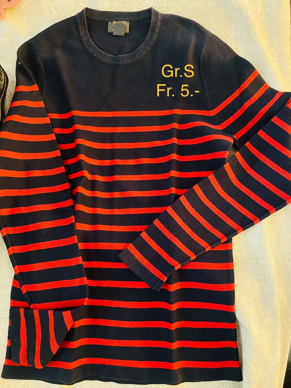 H&M Maglioni & Felpe: Pullover Shirt Grösse S vom H&M – Usato da Dietlikon venduto da Ss11