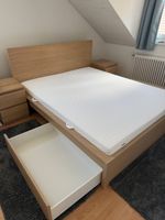 Bettset mit 2 Nachttischen und 2 Schubladen zur Aufbewahrung