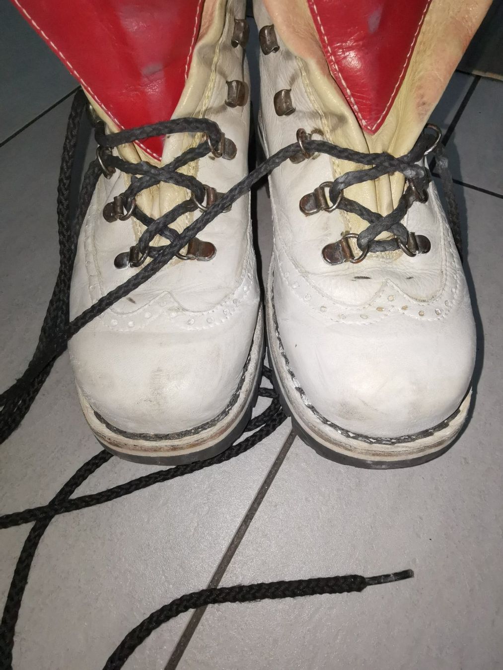 Scarpe da donna: LUIS TRENKER VINTAGE WANDERSTIEFEL GRÖSSE 37 – Usato da basel venduto da lupettone 3