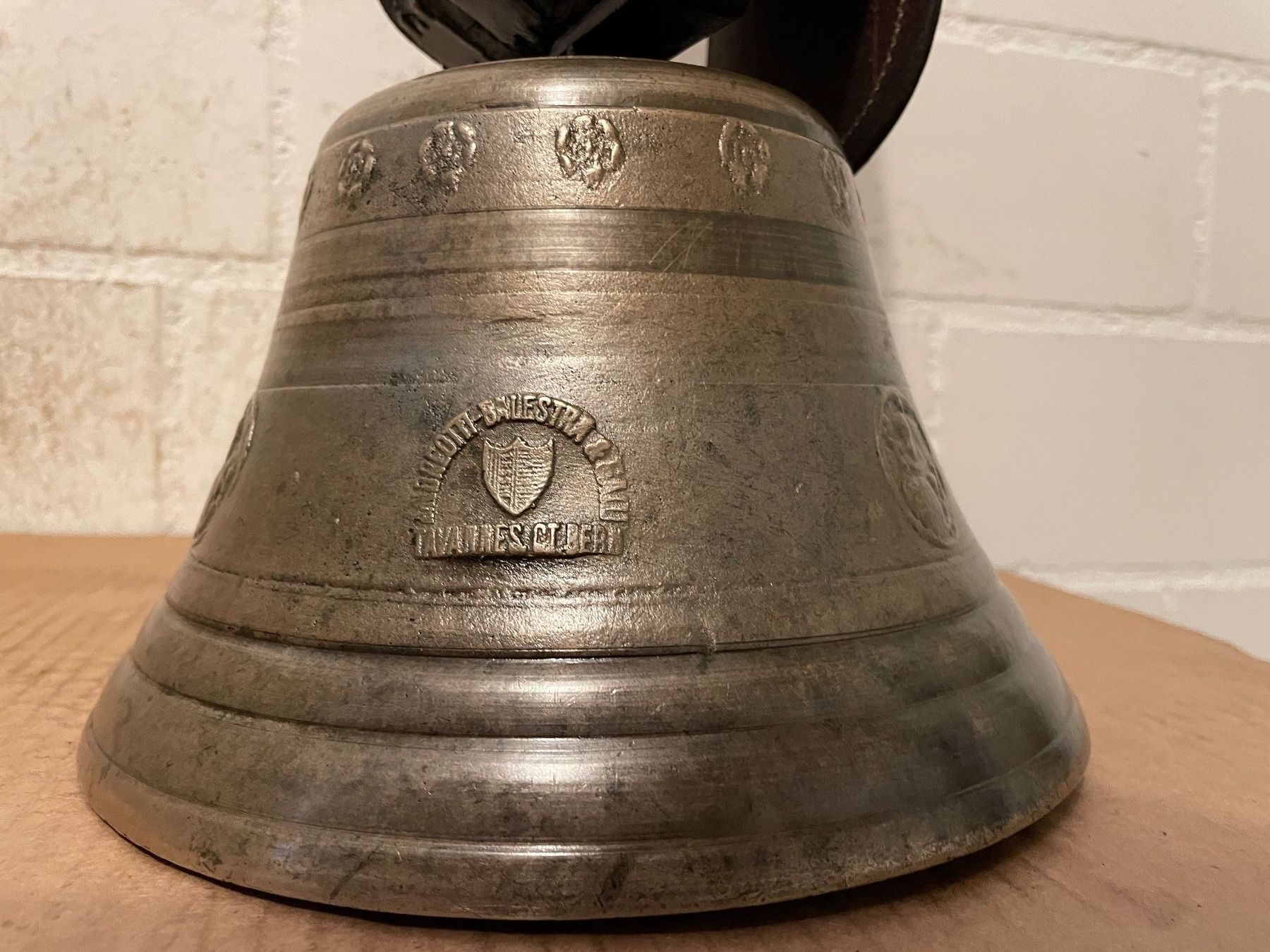Campanacci mucche: Antike Andreotti - Glocke ab 1.00 Fr. – Usato da Birrhard venduto da magisto52 1