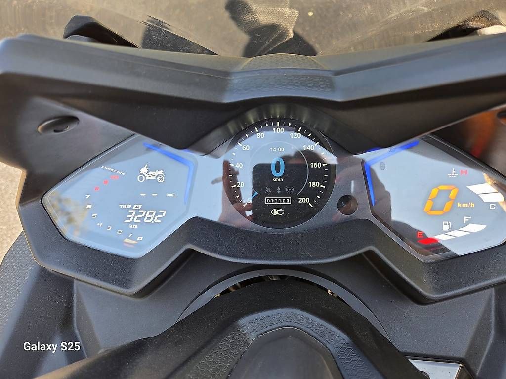 Strada: KYMCO Mottorrad – Usato da Dübendorf venduto da amazonka 2