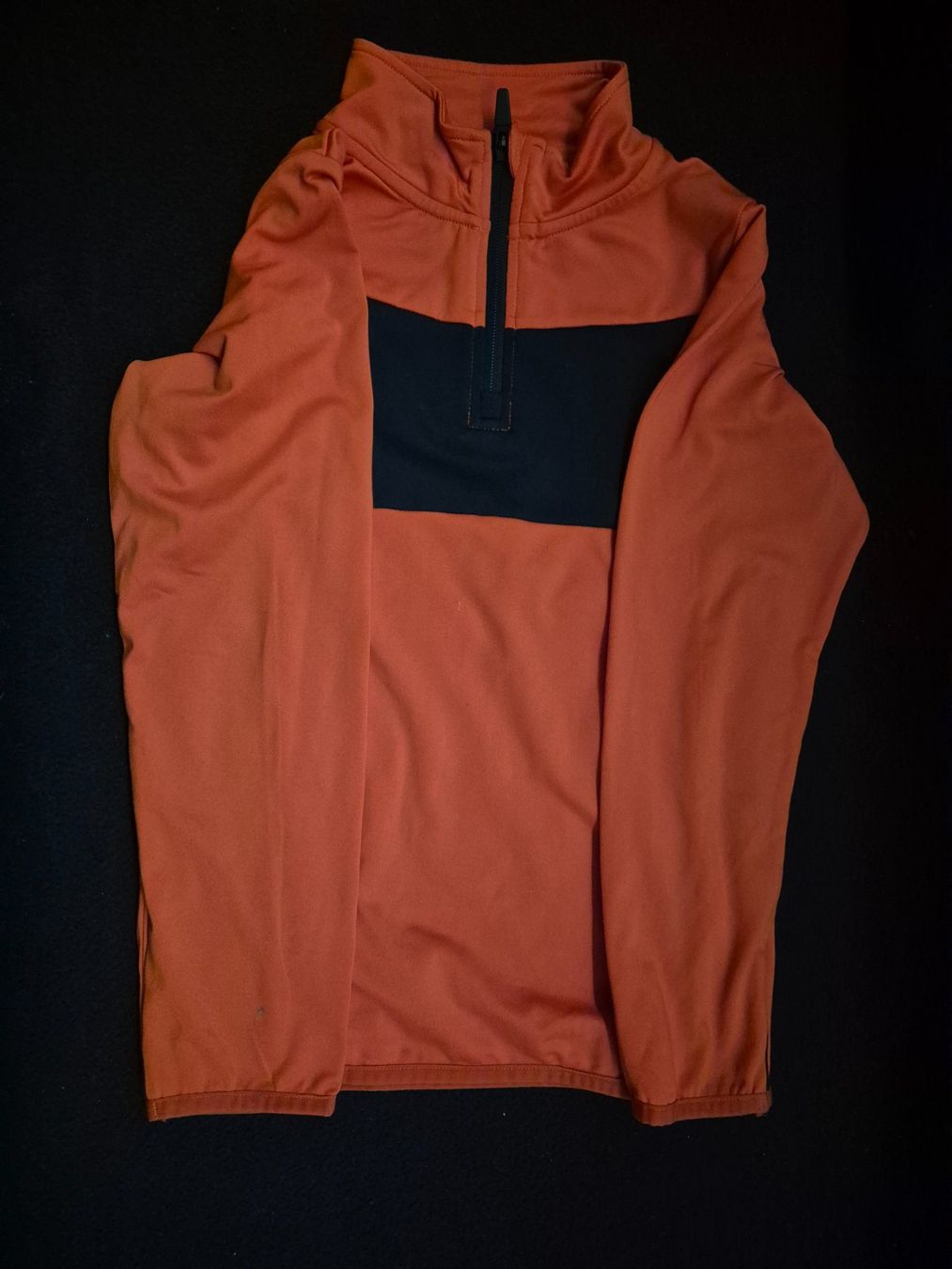 Pullover & Sweatshirts: 2er-Set Midlayer/Ski-Langarmshirt – Gebraucht aus Winterthur von Butzel 3