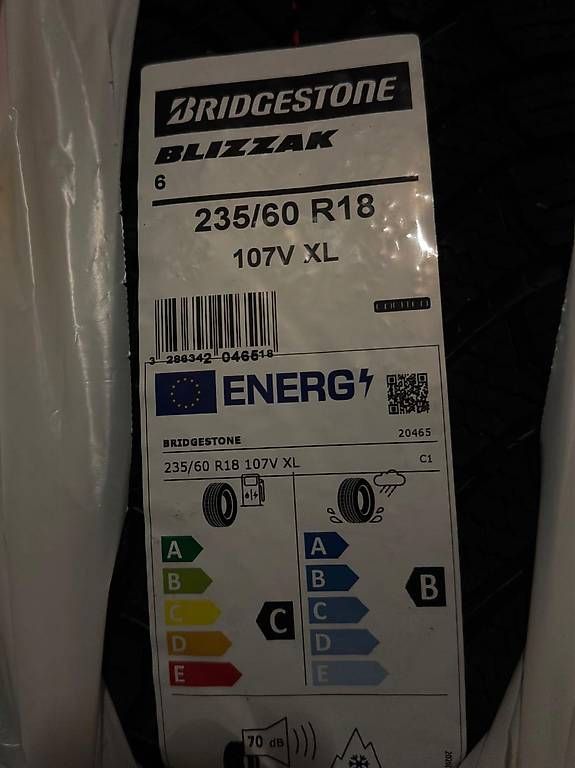 Pneus & Roues:  4 Winterreifen NEU – D'occasion à Jona par 19sandro70