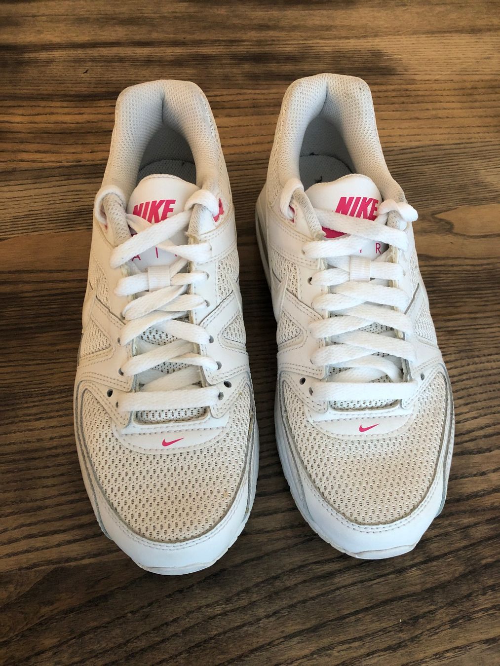 Nike Scarpe da donna: Nike Air Max Sneaker, Gr. 38.5 weiss pink – Usato da Berg am Irchel venduto da Zweiti_Chance 2