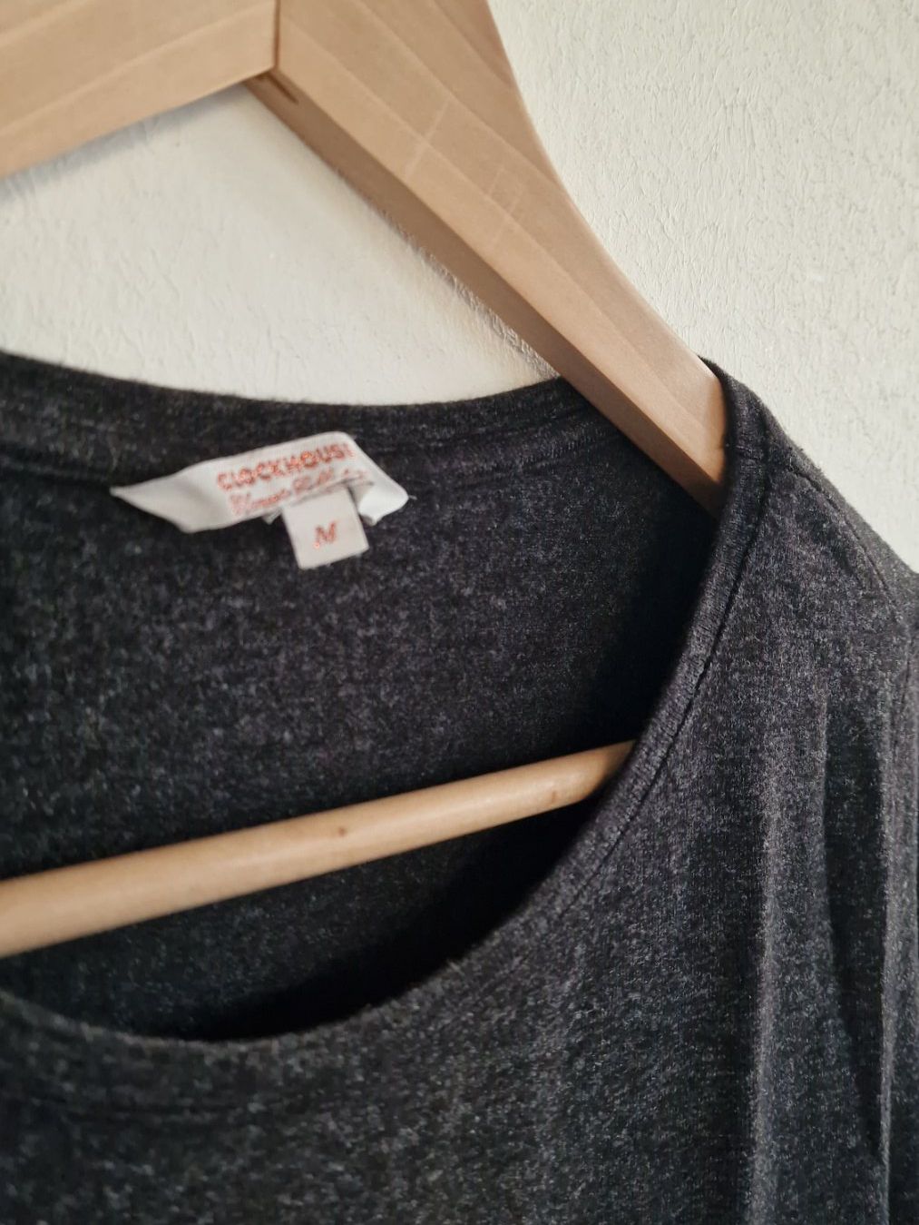 C&A Maglioni & Felpe: Leichter Damen Pullover C&A Clockhouse Gr. M Dunkelgrau – Usato da Hallau venduto da CHACLA 1