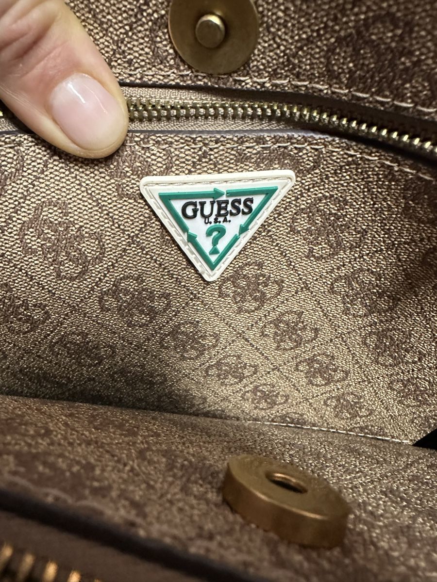 Guess Borse da donna: Guess Handtasche – Usato da Windlach venduto da Joice14 1