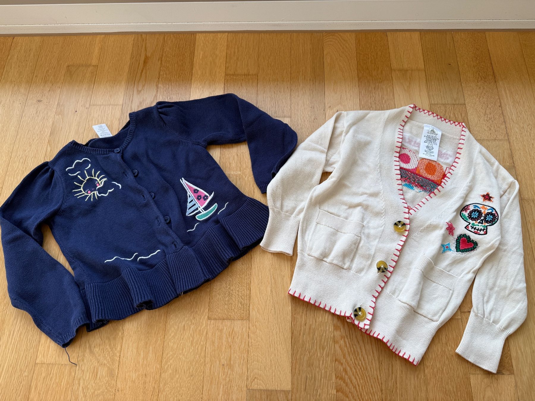 Maglioni & Felpe: Pullover - Grösse 104 (4 Jahre) - Disney Coco – Usato da Baden venduto da polveres