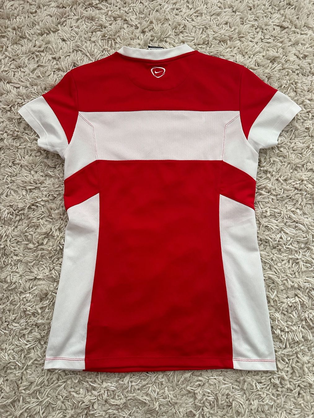 Nike T-Shirts: Nike T-Shirt Gr.S – Gebraucht aus Bern von BrandVilla 1
