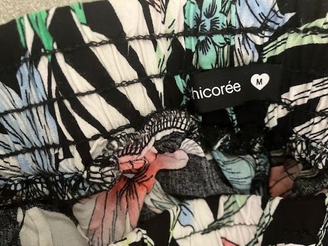 Pantalons: Leichte Stoffhose Chicorée – D'occasion à Aathal-Seegräben par daso03 3