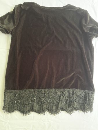 Chic Maglietta velluto nero Pieces, taglia M con pizzo!