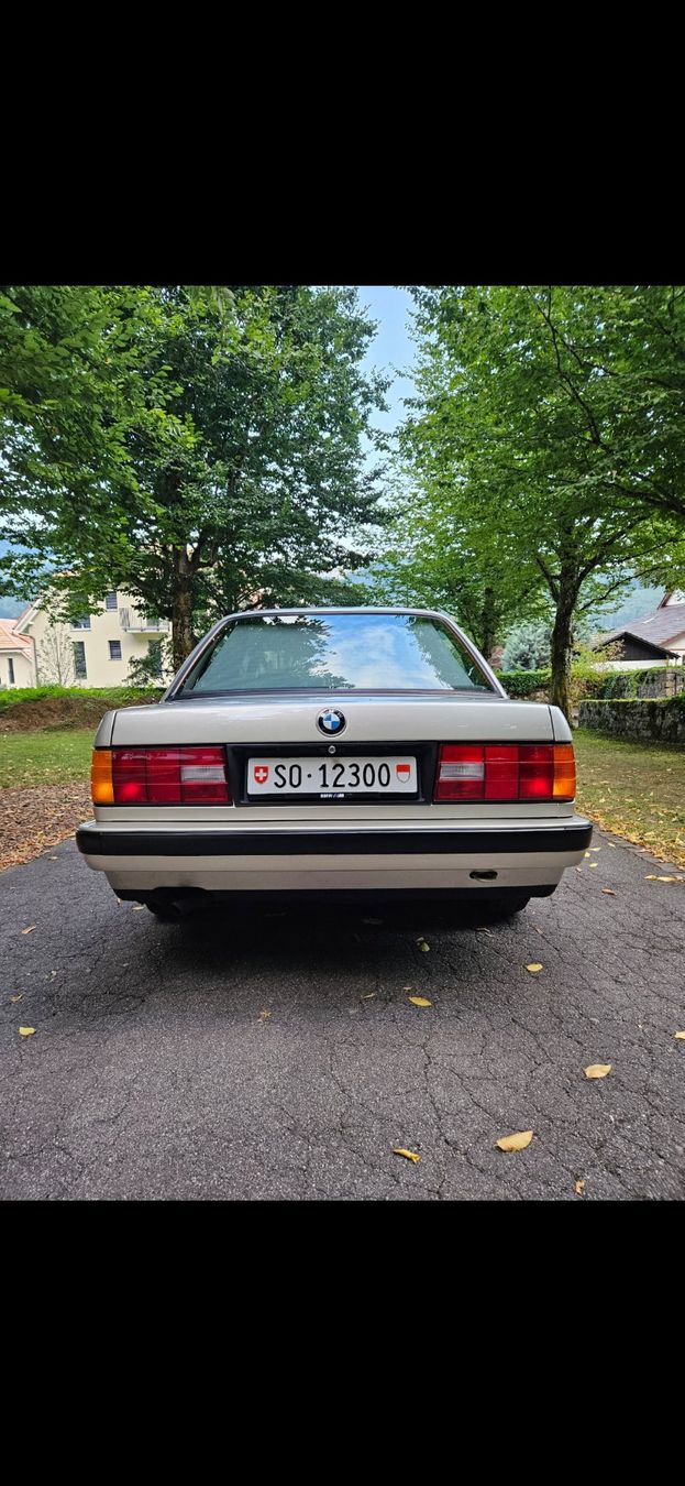 Autos: BMW E30 320i – Gebraucht aus Balsthal von Purina 3