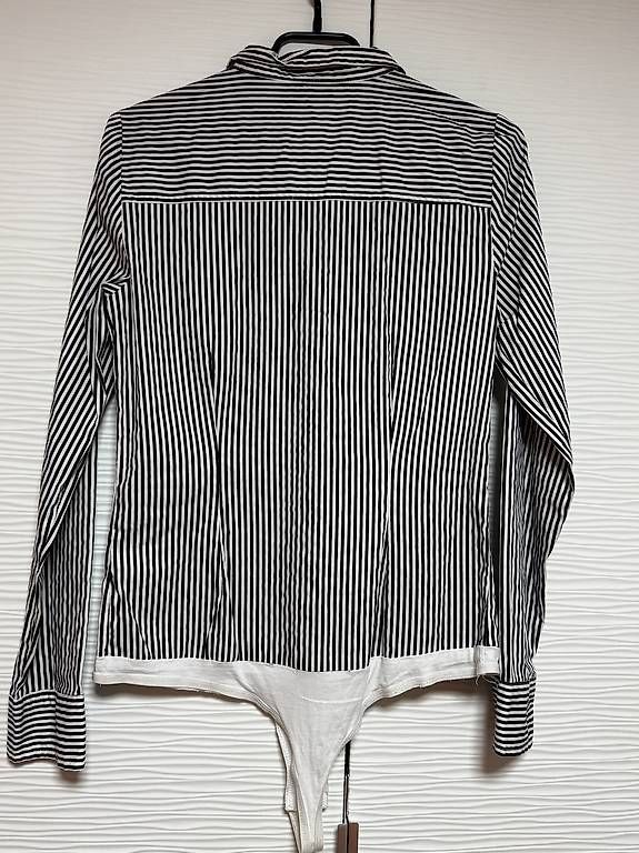 Vero Moda Camicette: Vero Moda, Hemdbluse String, S, gestreift, schwarz-weiss – Usato da Wilen b. Wil venduto da carpediem25 1