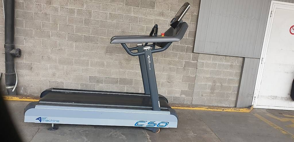 Hometrainer: Tapis roulant professionale C50 con GARANZIA – Usato da Pianezzo venduto da Millecolline 1