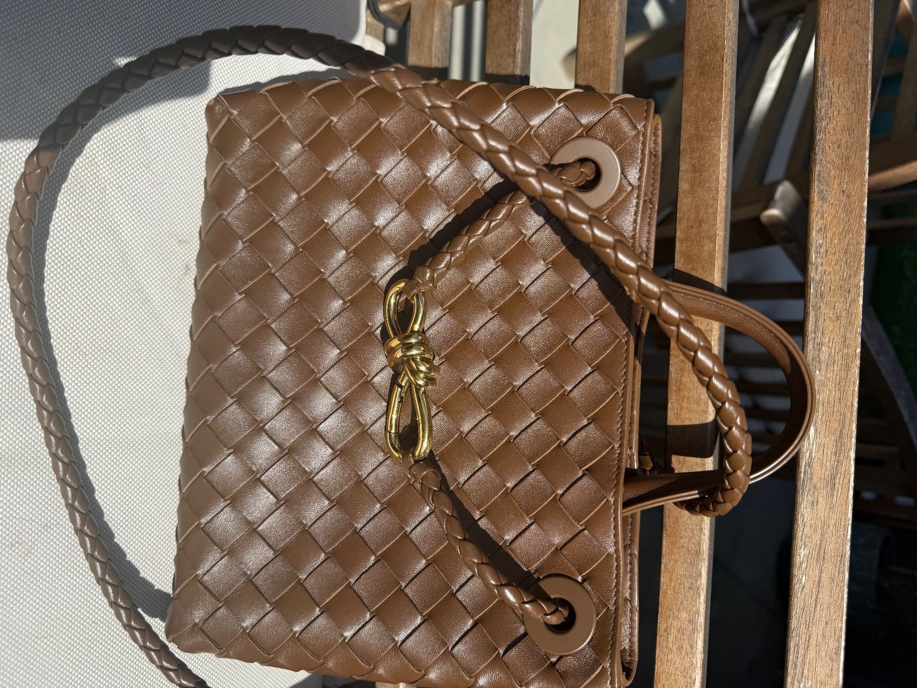 Bottega Veneta Borse: Andiamo Bag Small: Width: 25 cm/Height: 20 cm – Nuovo (secondo la descrizione) da Allschwil venduto da 197_r5w9 9