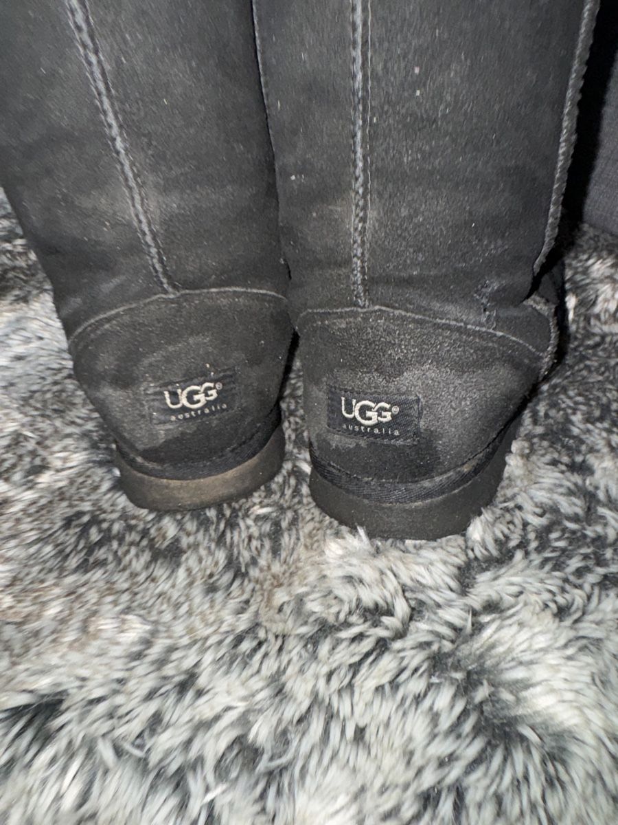 Ugg Scarpe da donna: Ugg-Stiefel (38) – Usato da Vezia venduto da sidu03 2