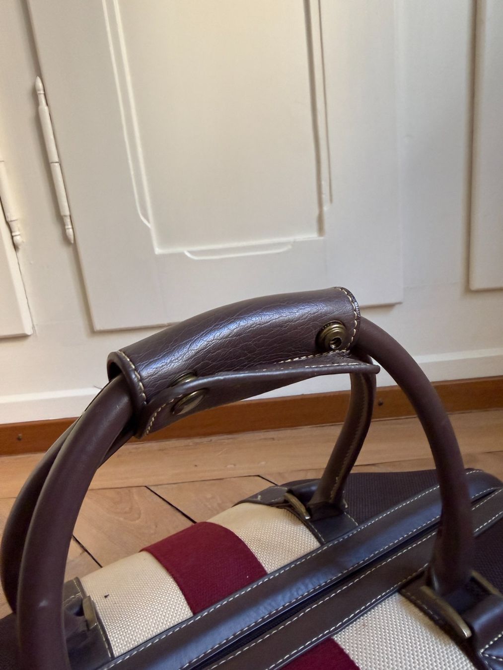 Tommy Hilfiger Borse: TOMMY HILFIGER - Weekender Reisetasche braun – Usato da Zürich venduto da Diazaio 2