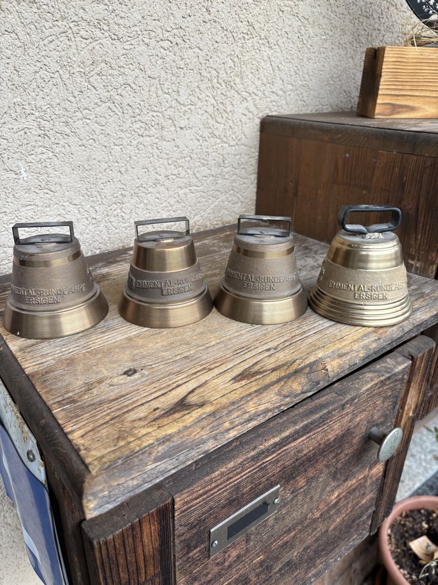 Campanacci mucche: 4 Neue Glöggli – Nuovo (secondo la descrizione) da Schangnau venduto da Roseggli82 6