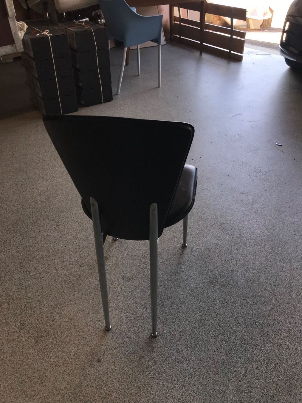 Sedie: Stuhl Leder – Usato da Hermetschwil-Staffeln venduto da han_75vv 1