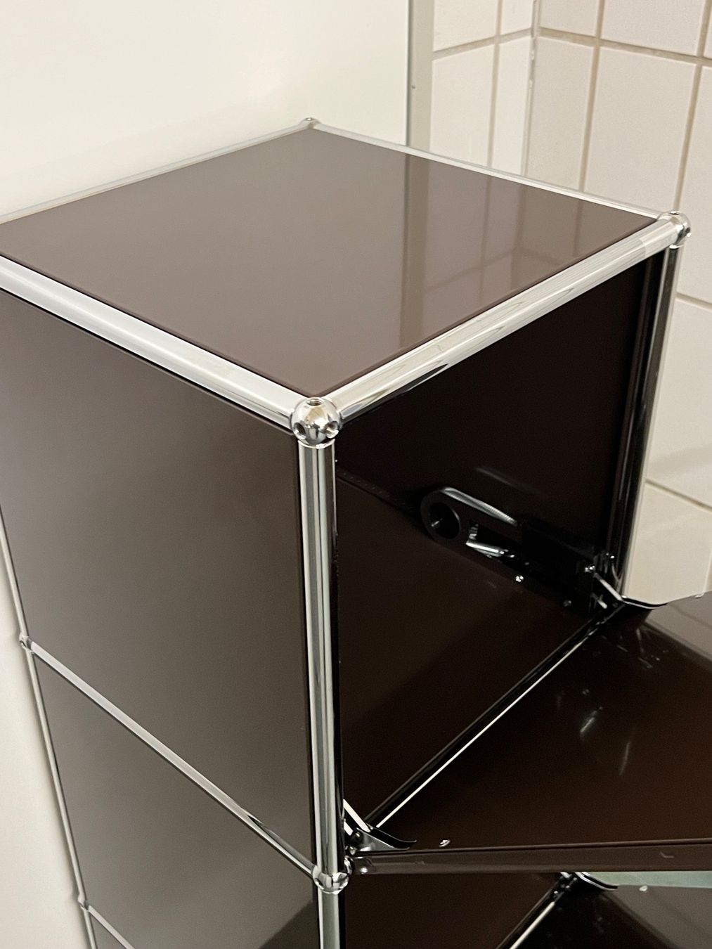 USM Cassettiere: USM Haller Sideboard Braun in Top Zustand – Usato da Dietikon venduto da Kumar_Occasionen 6