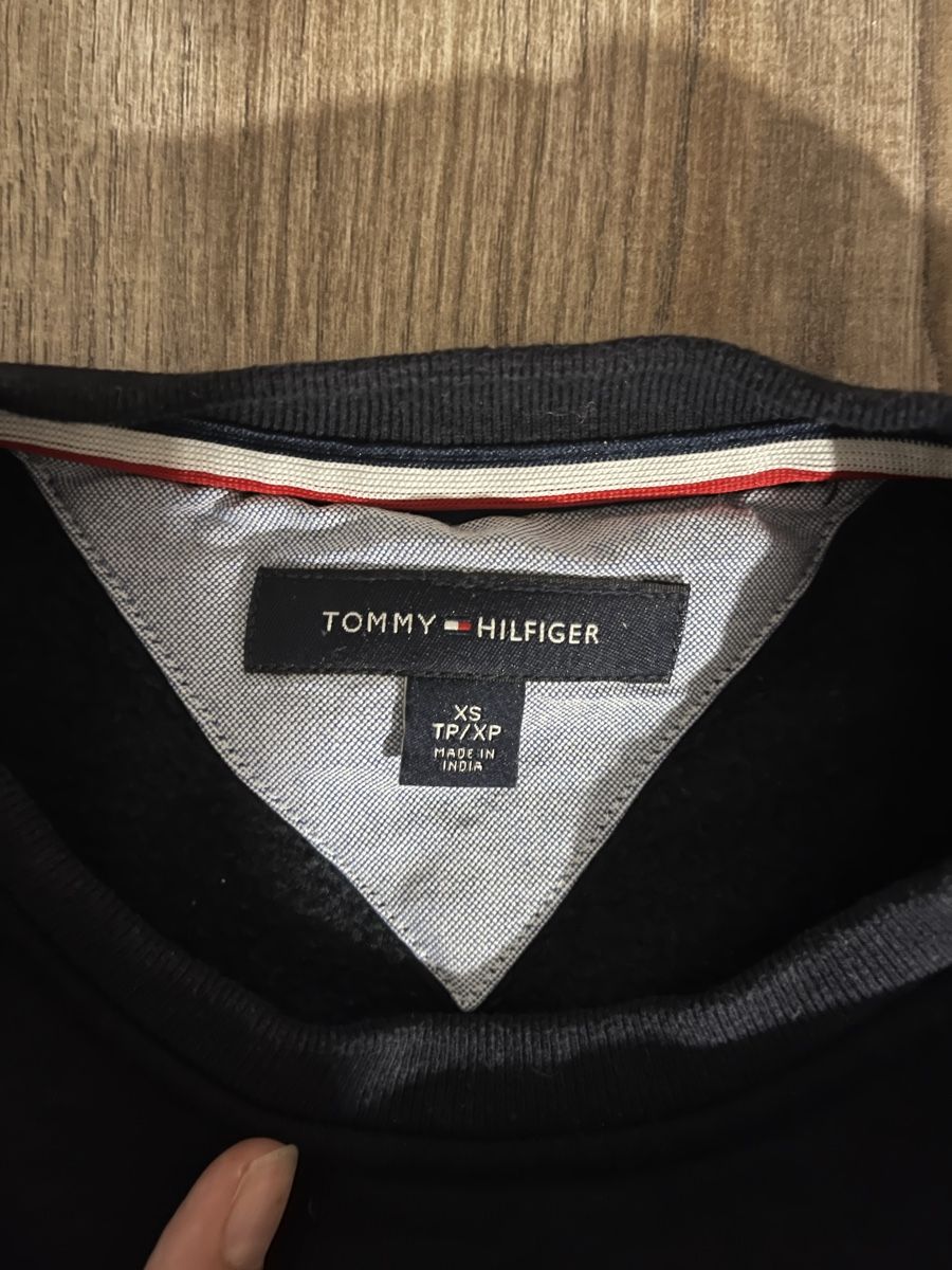 Tommy Hilfiger Pullover & Sweatshirts: Tommy Hilfiger Pulli – Neu (gemäss Beschreibung) aus Bäretswil von lau_cd98 1