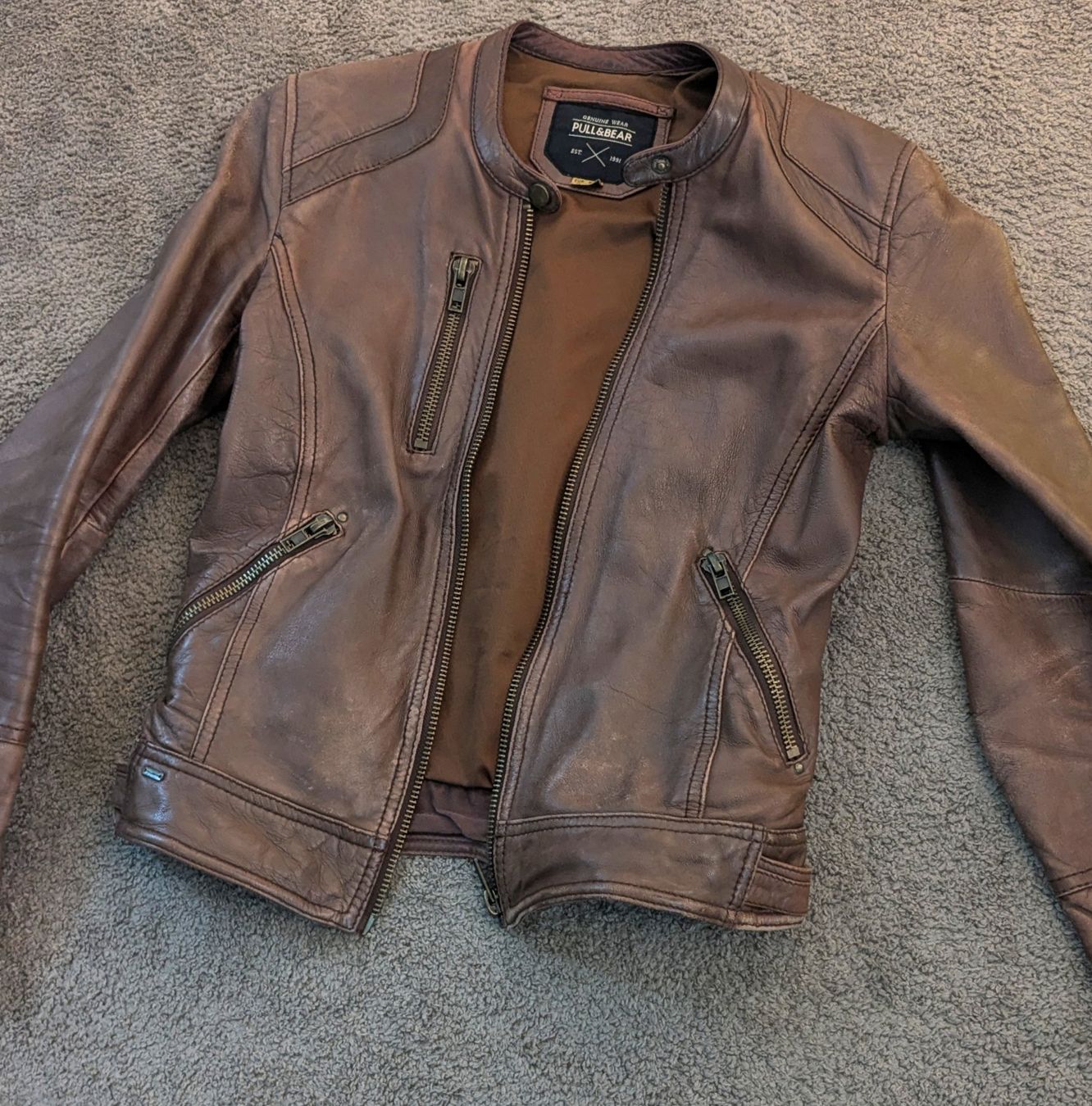 Giacche: Pull&Bear brown leather fitted jacket, size M unique vintage – Usato da Zürich venduto da Iris__ 5