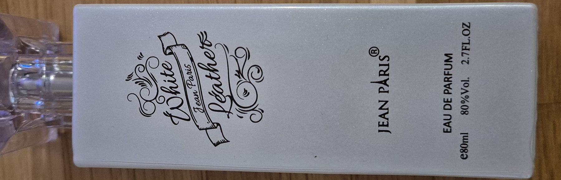 Profumi & Eau de Toilette: Jean Paris White Leather Eau de Parfum – Nuovo (secondo la descrizione) da Schaan venduto da lulu_xx