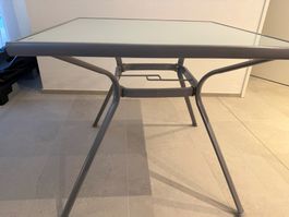 Glastisch 80x80 cm Gebrauchsspuren am Gestell